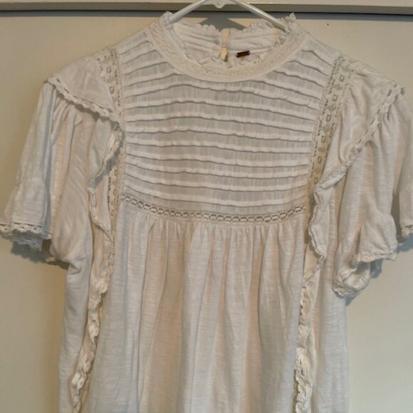 NWT Free People Top White Prairie Medium Cotton Oversized NEW Ivory Hippie $98 - Picture 1 of 15